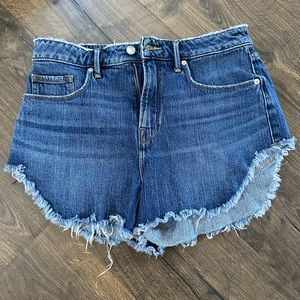Good American, adorable, high, cut, high waisted shorts